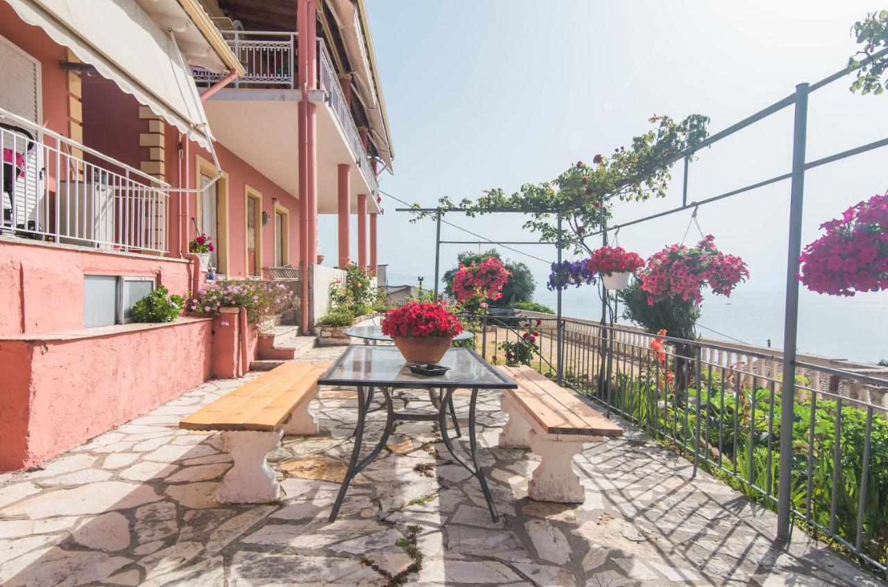 Nadia'S Apartment Perama (Corfu) Exterior foto